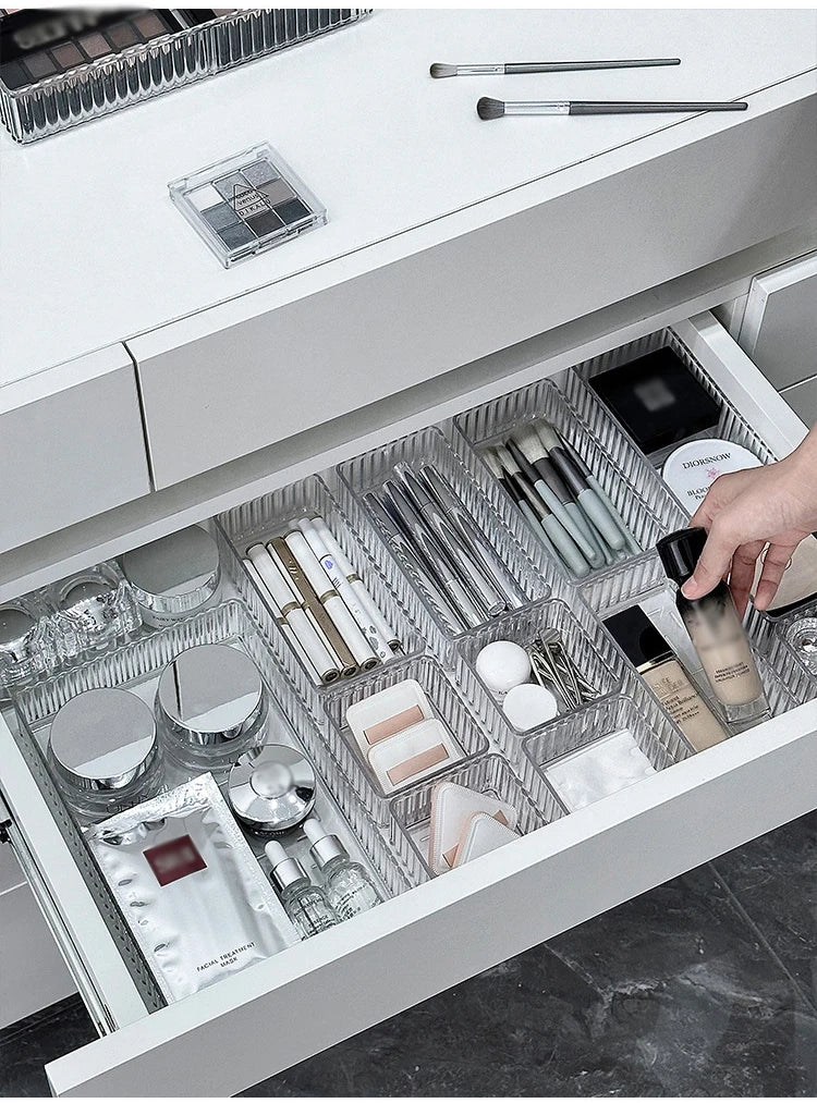 The Fluted Crystal : Single Vanity Tray